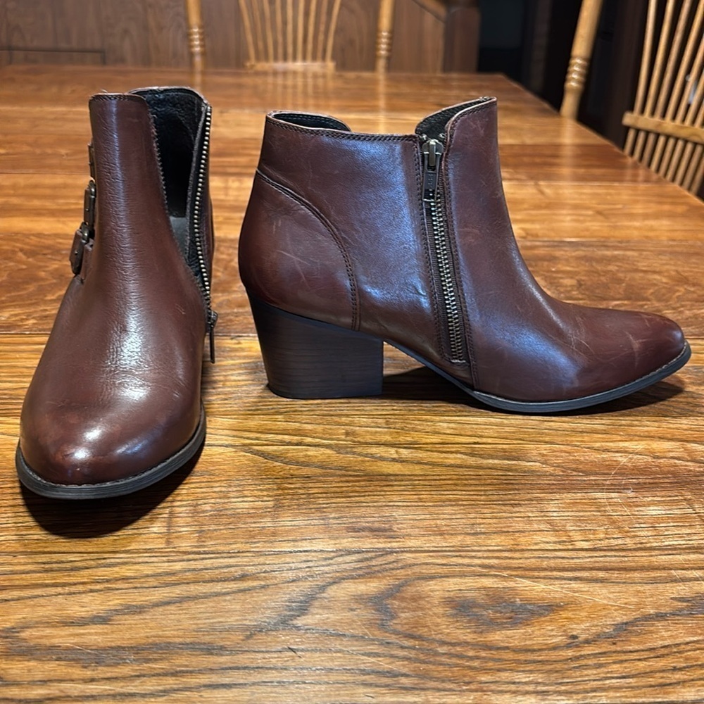 KRBonell Dark Brown Western Look Ankle Boots Adjustable Straps W/Zipper Size 9
